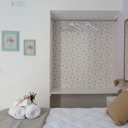 La Maison Romantique * Naples