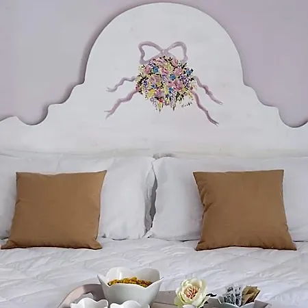Bed and breakfast La Maison Romantique 4*