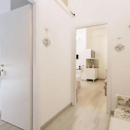 La Maison Romantique ベッド・アンド・ブレックファスト 3*