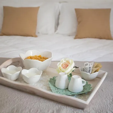 La Maison Romantique Nocleg ze śniadaniem 3*