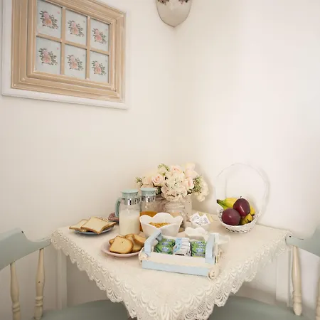 La Maison Romantique ベッド・アンド・ブレックファスト ナポリ