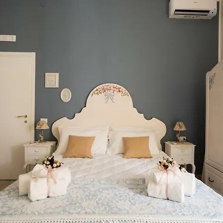 La Maison Romantique ナポリ